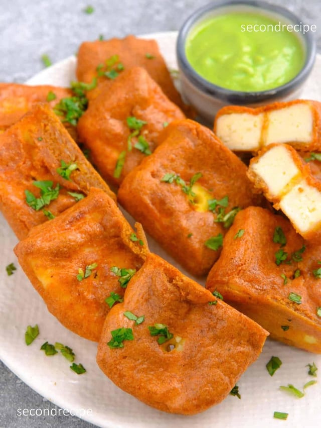 Paneer Pakoras.