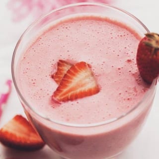 Strawberry Lassi